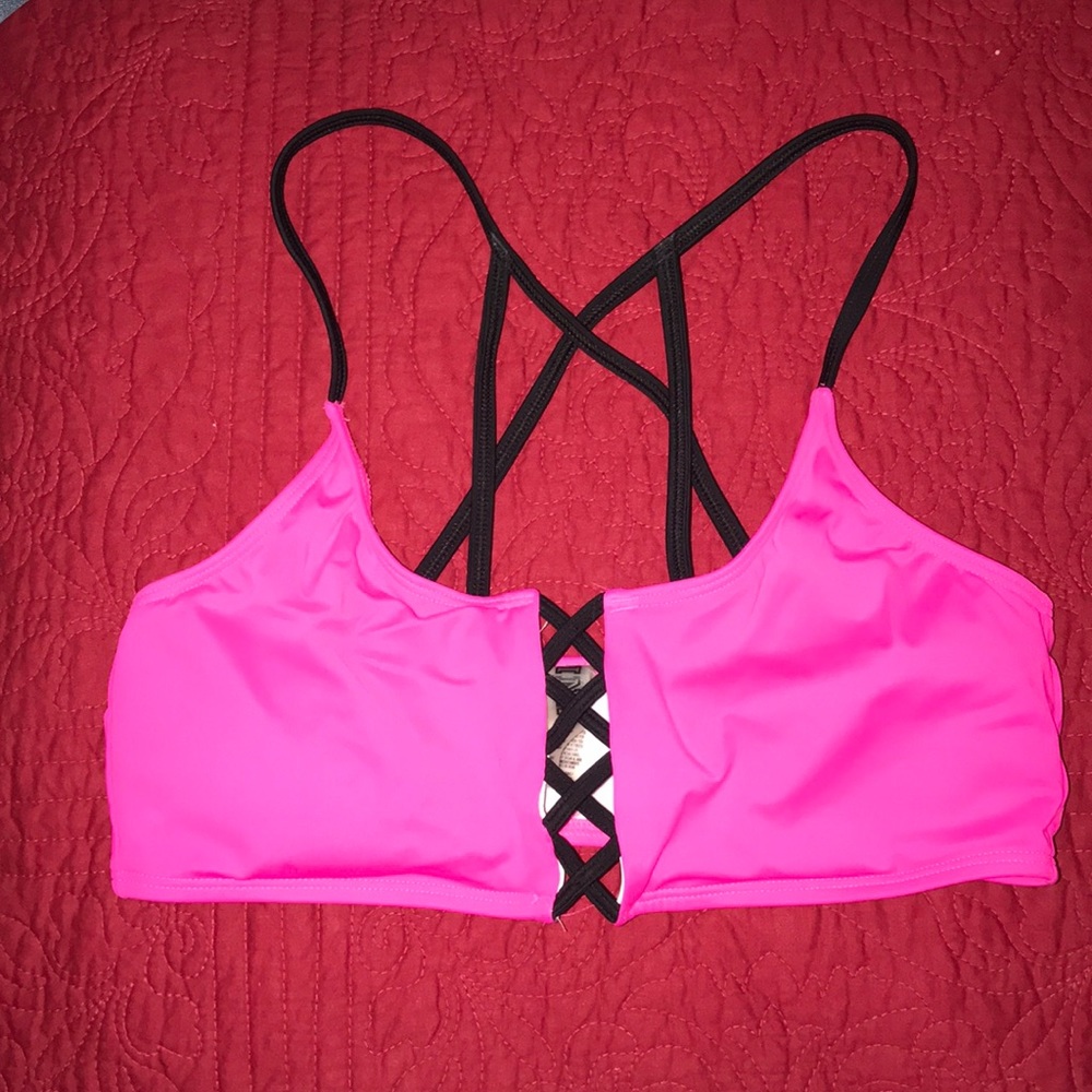 Victoria’s Secret bikini